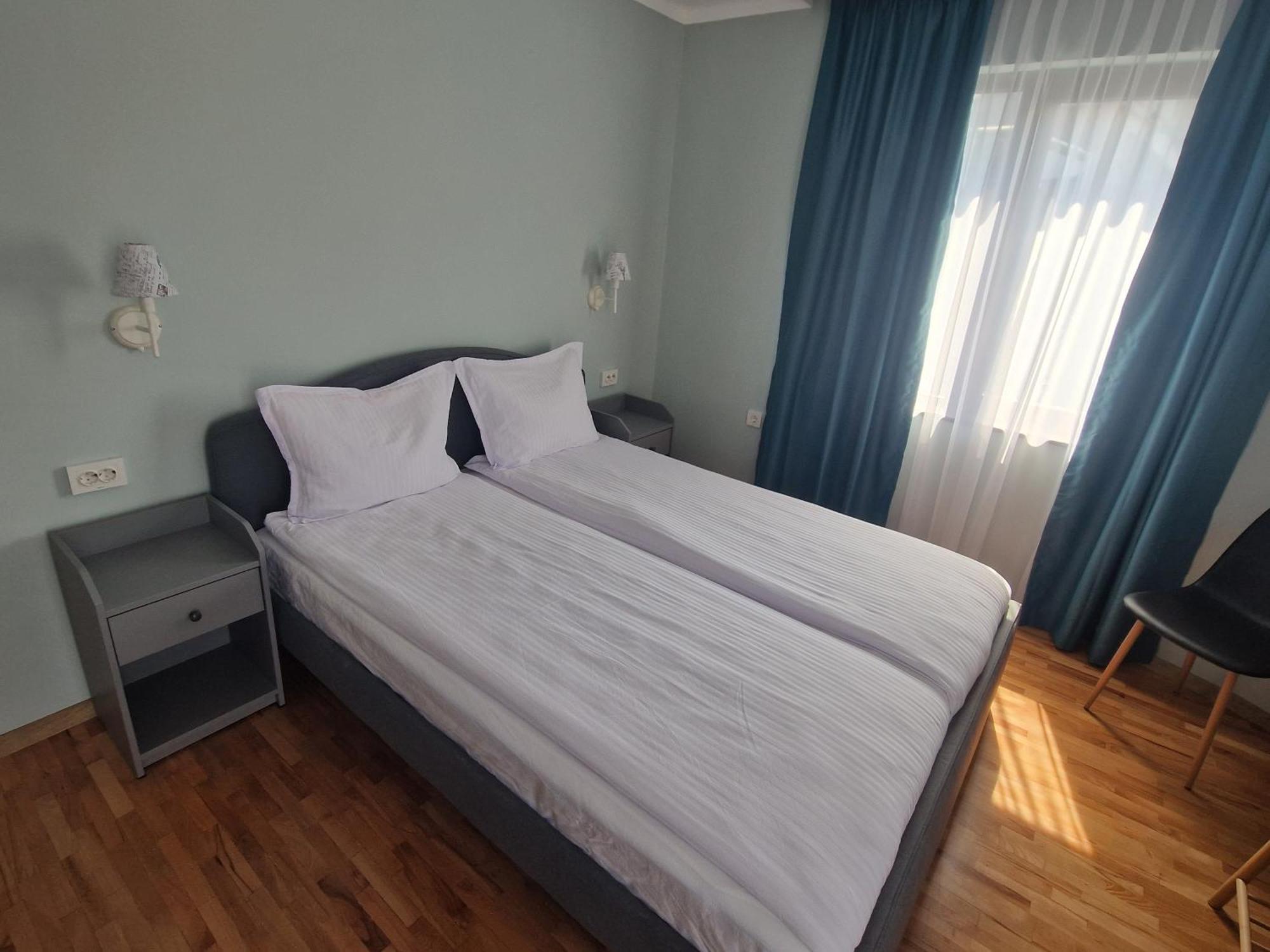 Flowers Apartments Nesebar Luaran gambar