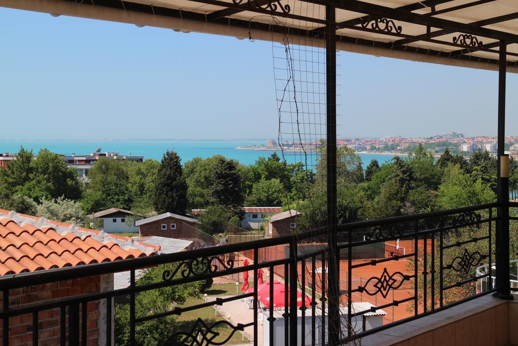 Flowers Apartments Nesebar Luaran gambar