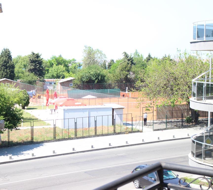 Flowers Apartments Nesebar Luaran gambar
